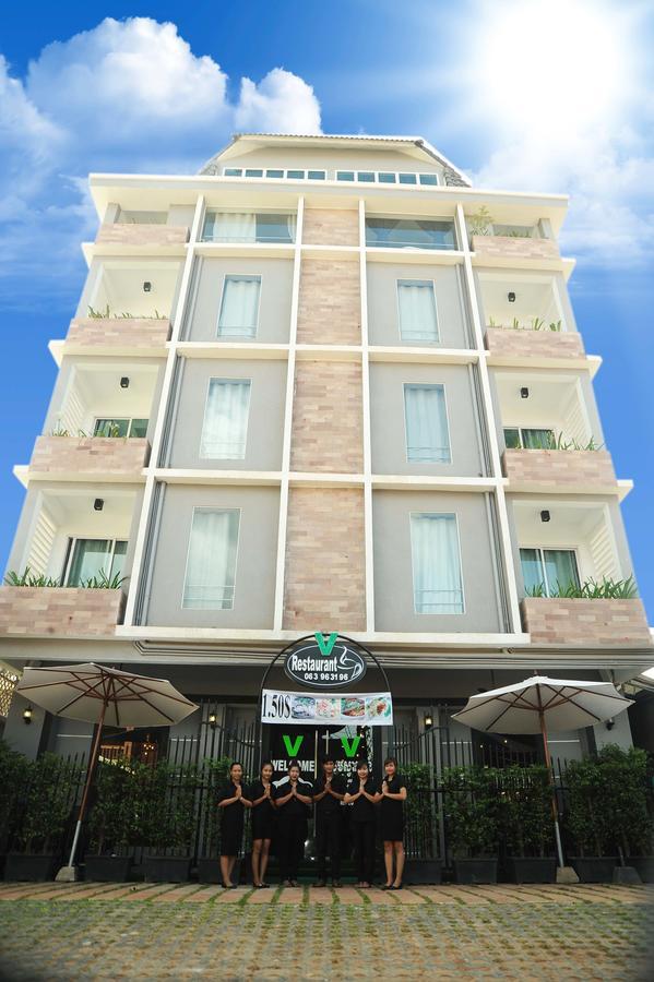 V Hotel And Apartment Siem Reap Exterior photo